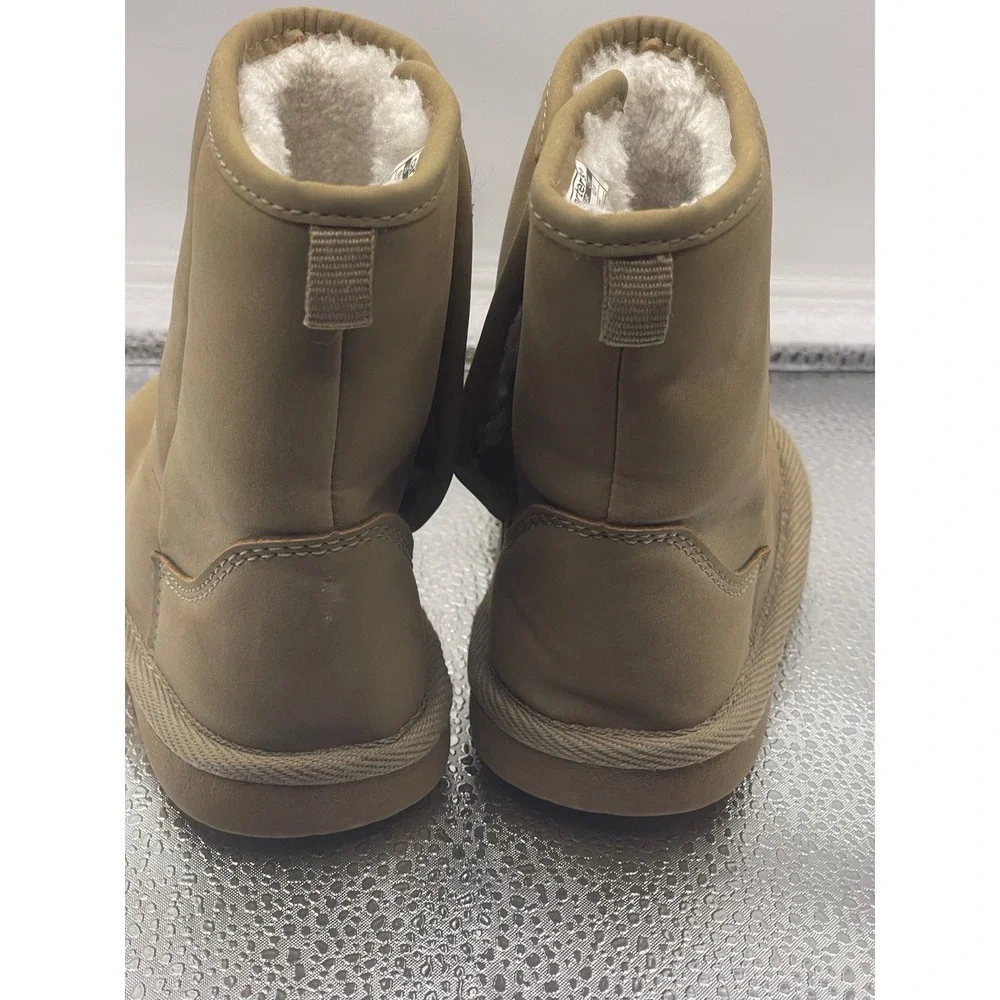Girl Infant  Size 5 Chestnut Uppers‎ BOOTS  Faux Fur Target